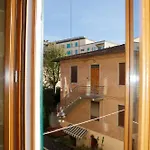 Uptown - Sabrina's Cozy Διαμέρισμα