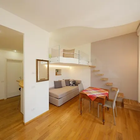 Uptown - Sabrina's Cozy Apartment *