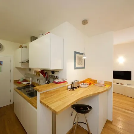 Apartment Uptown - Sabrina's Cozy Siena